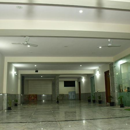 Sadabahar Regency Hotell Bahora Eksteriør bilde
